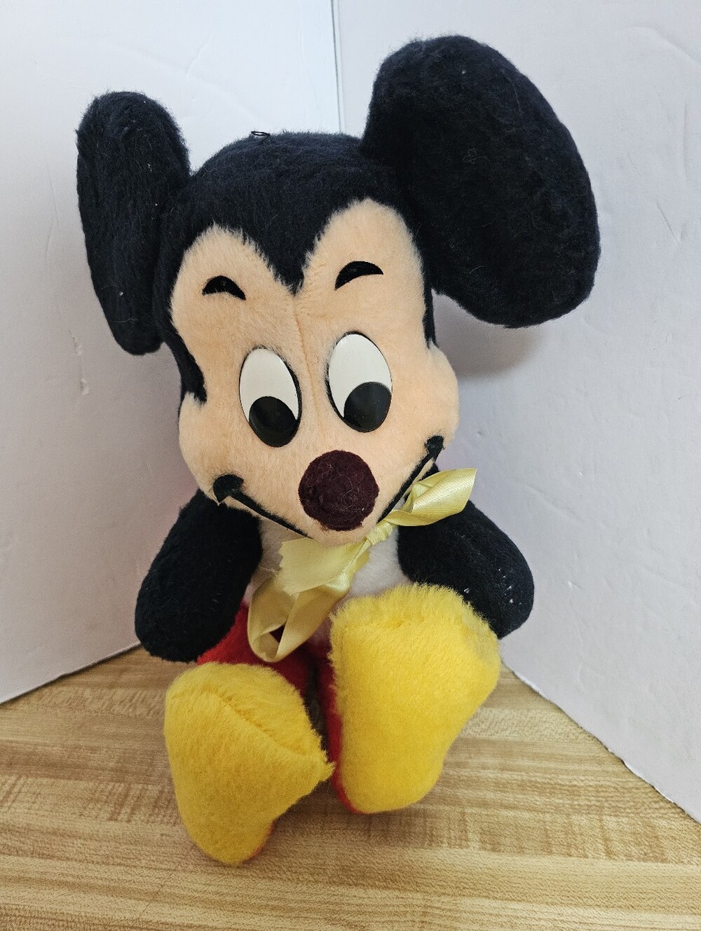 Vintage Walt Disney Mickey Mouse Plush California Stuffed Toys 11" Yellow Bow